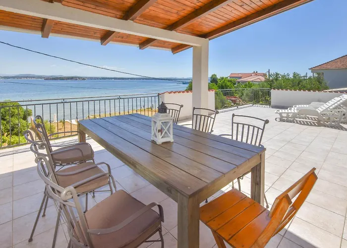 Blazenka Apartment Tkon