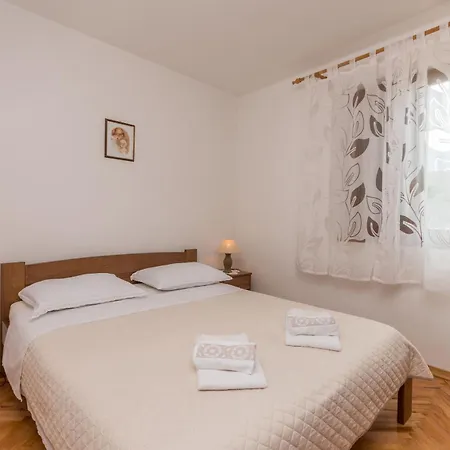 Blazenka - 20m From The Sea * Tkon